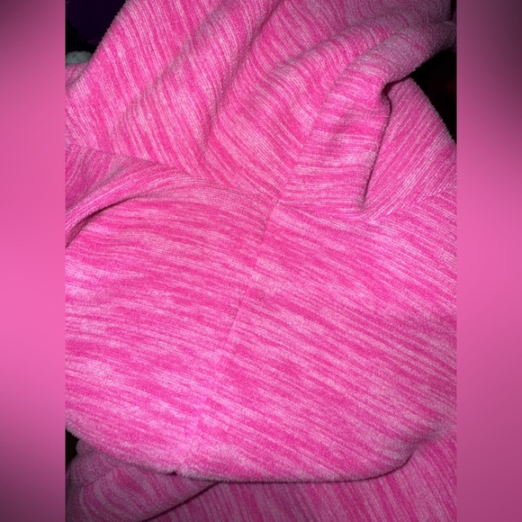 Puma Kids Vibrant Pink and Black Hoodie Girls M 10/12 - Picture 3 of 13